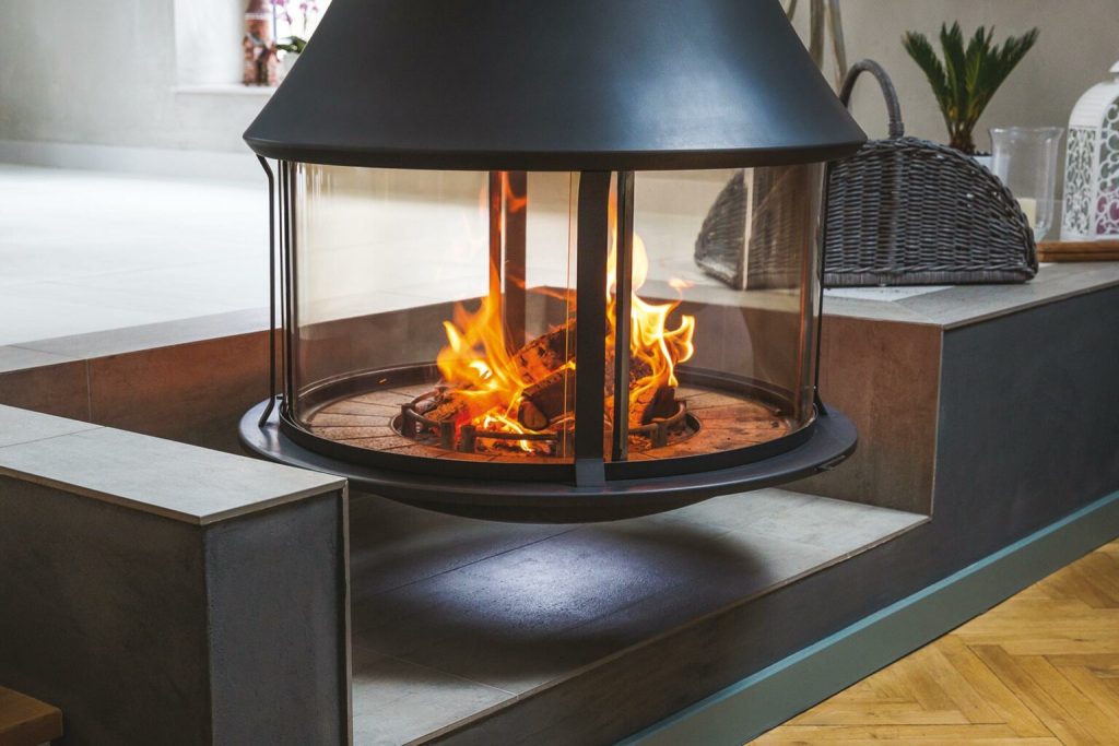 Cheminée suspendue bordelet