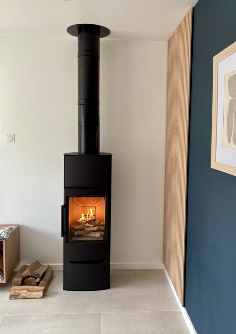 Poêle à bois Miro de Wiking BENODET